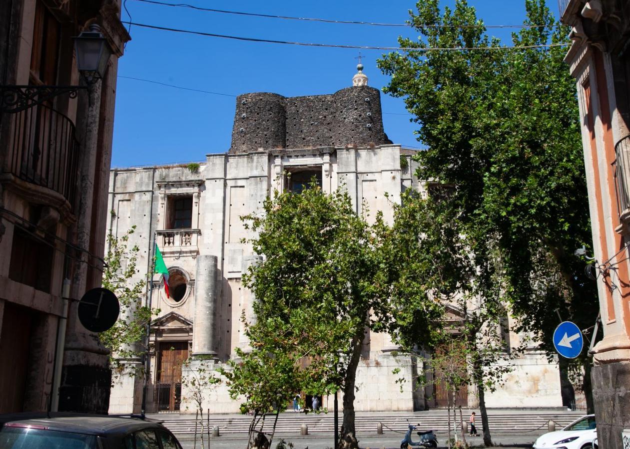 La Casetta In Centro By Sicily In Home Katania Zewnętrze zdjęcie